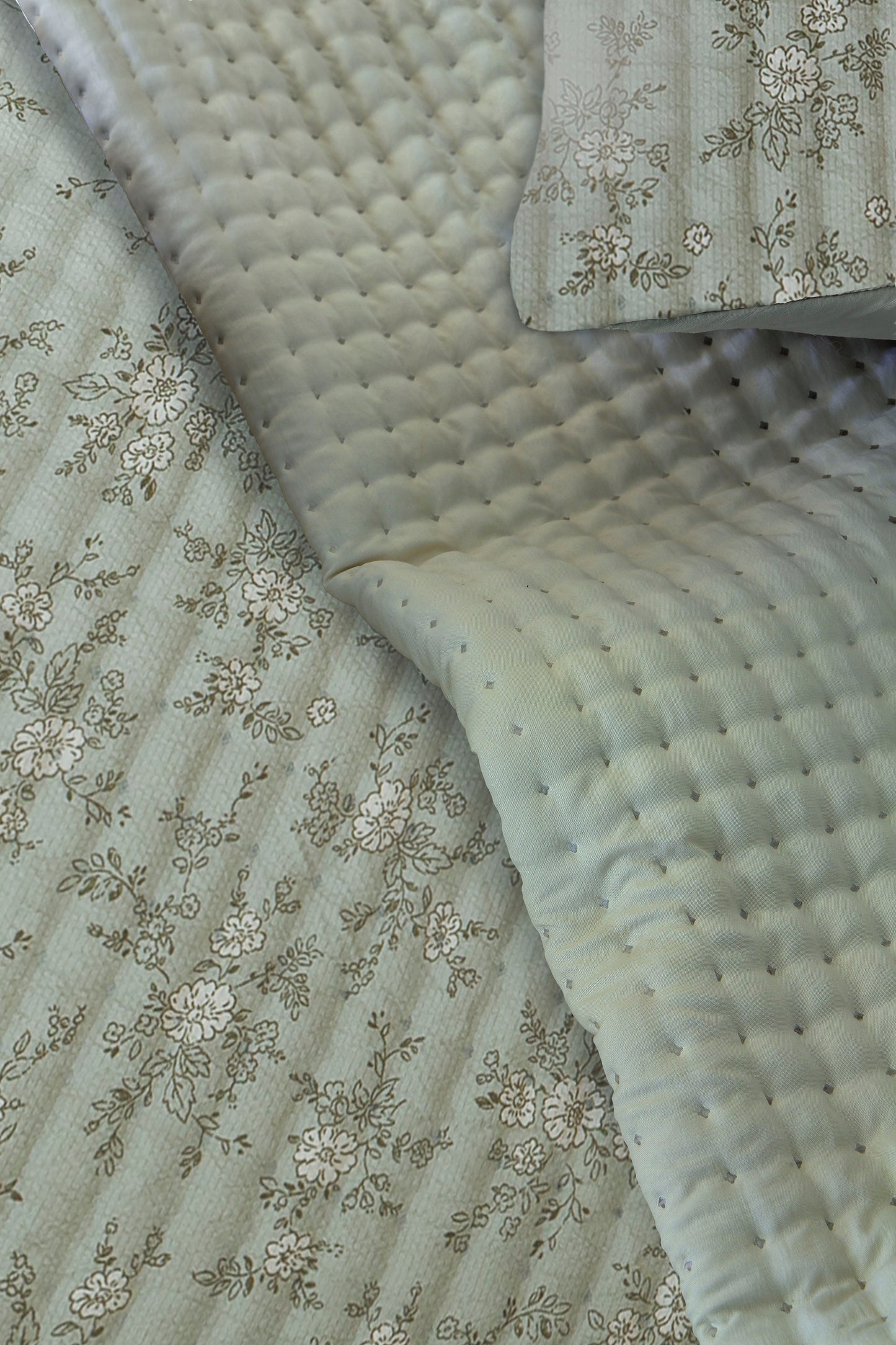 Melody Floral Bedspread - Green