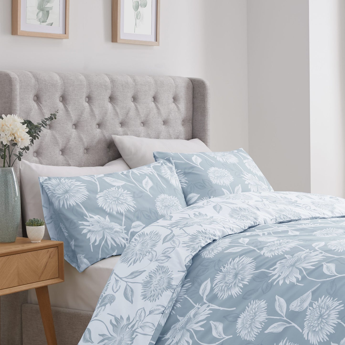 Chrysanthemum Duck Egg Reversible Duvet Set