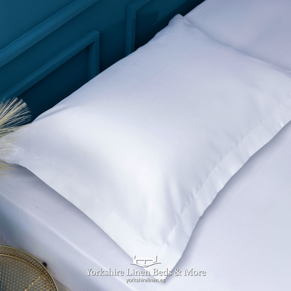 Egyptian Cotton Pillowcase, 600TC, White - Sheets & Pillowcases - Yorkshire Linen Beds & More, Mijas, Spain