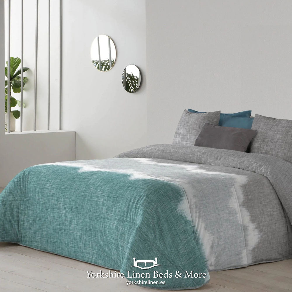 Kent Winter Bedspread PROMO, Blue - Bedspreads & Throws - Yorkshire Linen Beds & More