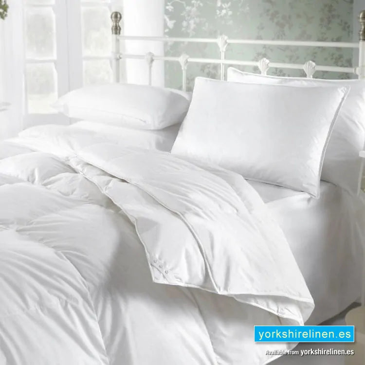 Luxury 92% Down & Feather 9 TOG Duvet