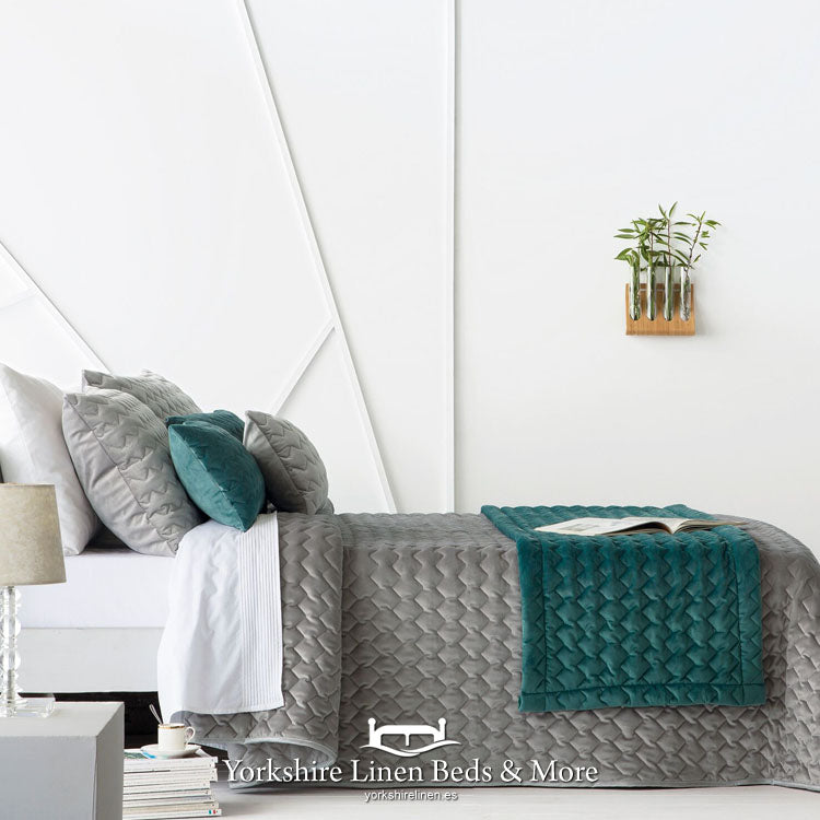 Naroa Bedspread Grey - Yorkshire Linen Beds & More Bed Shops Mijas Costa Marbella P01