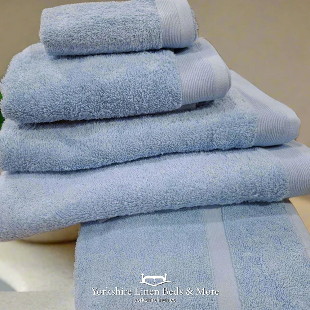 The Sanctuary Luxury Towel 500 GSM - Light Blue 4
