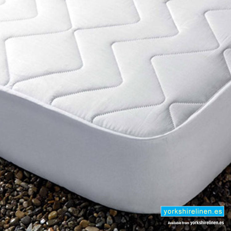 Zafir Mattress Protector