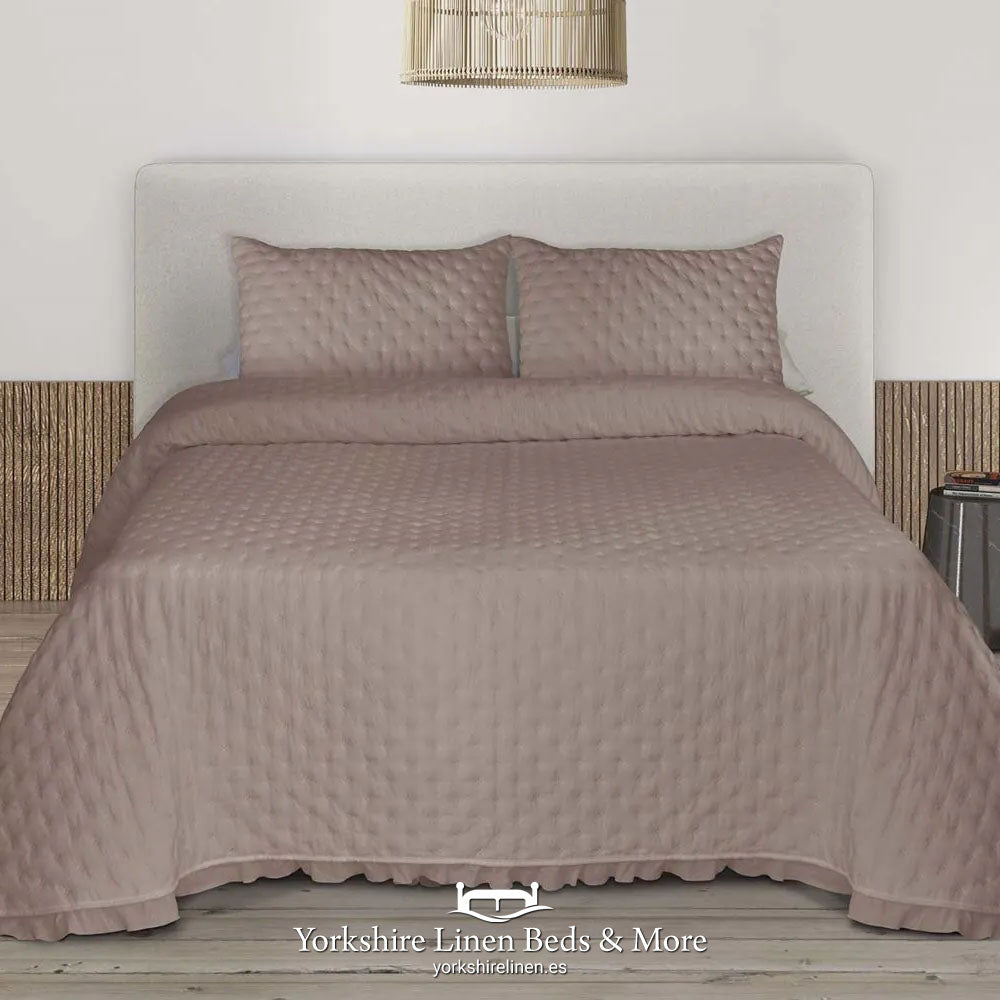 Zafir Stone Washed Bedspread, Dark Pink - Bedspreads & Runners - Yorkshire Linen Beds & More