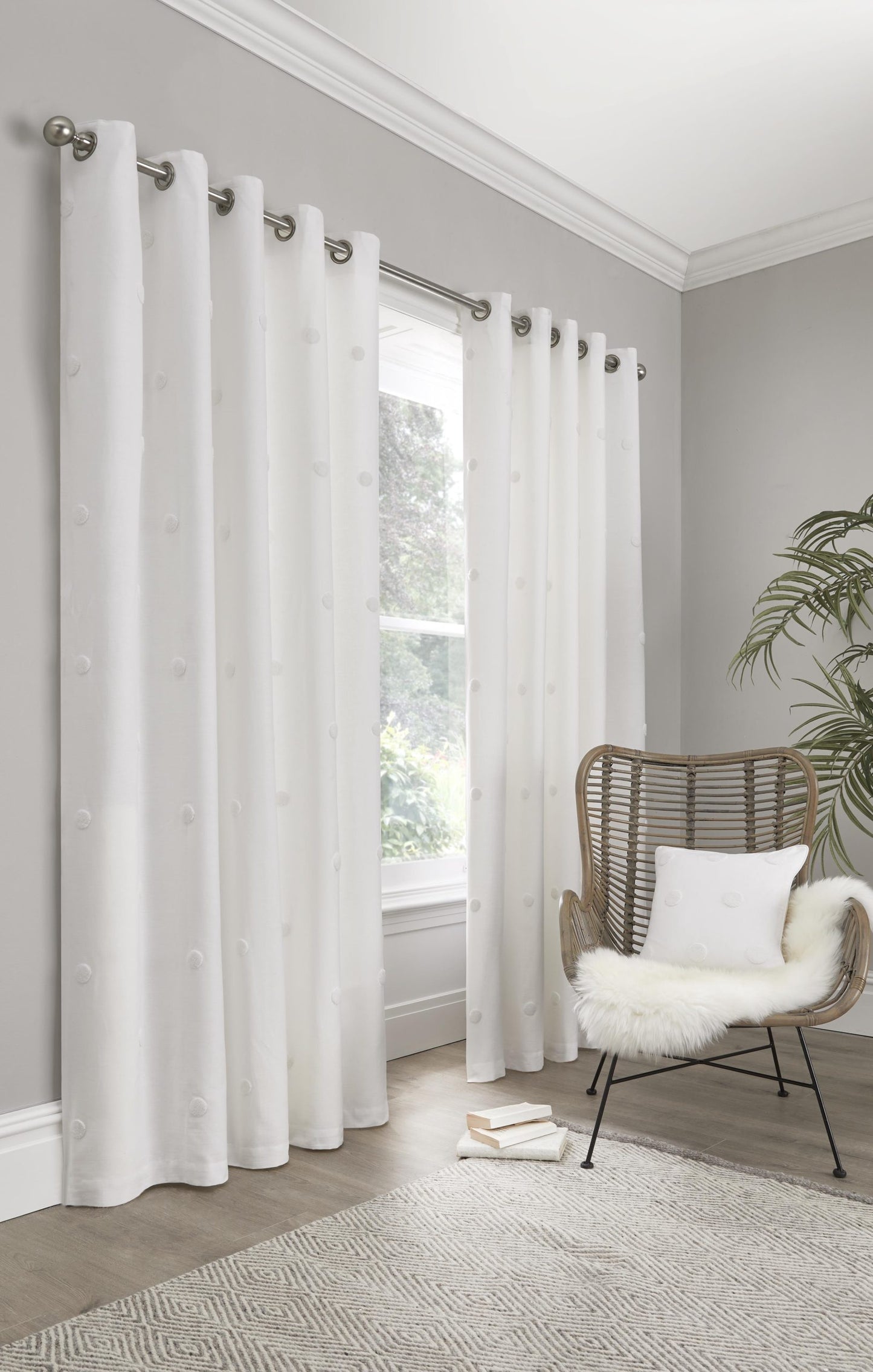 Sara Tufted Eyelet Curtains, White REDUCED TO CLEAR