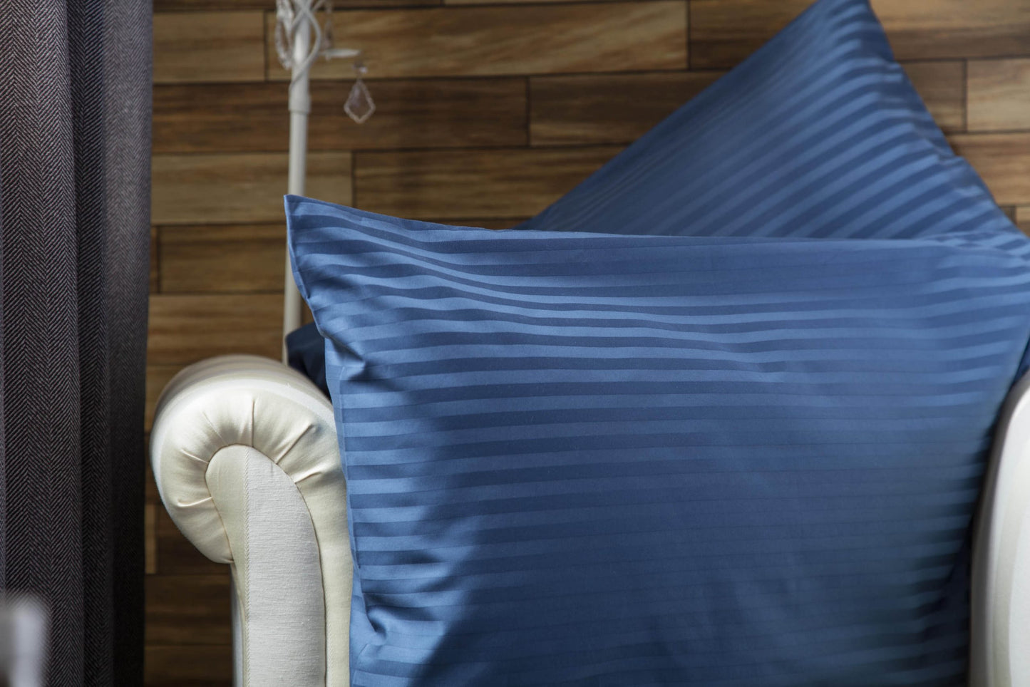 Hotel Stripe Navy Duvet Cover Set, 540 TC