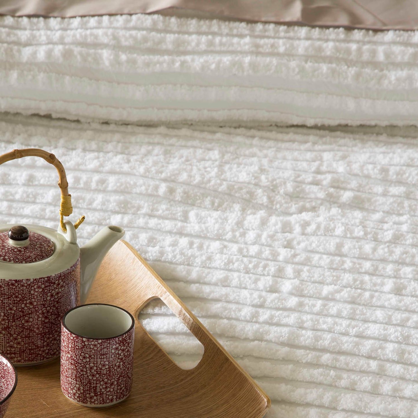 Mary Tufted Bedspreads, White FINAL CLEARANCE