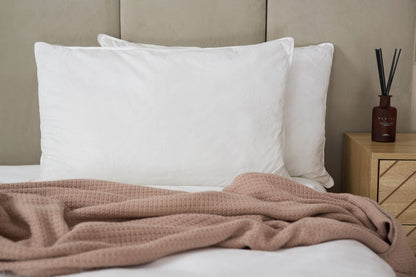 Special Buy Luxury 100 % Duck Feather Pillow Pair