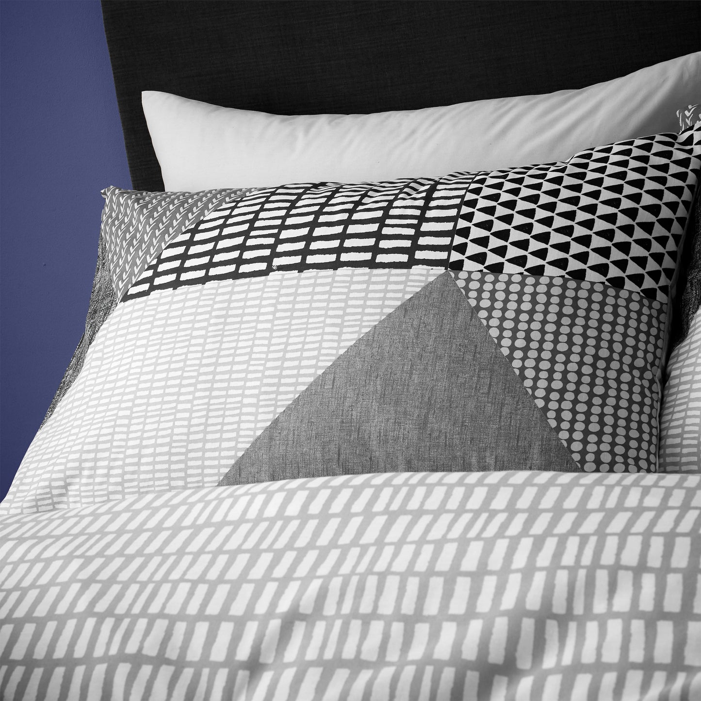 Larson Geo Duvet Sets Grey PRE-ORDER ARRIVING SOON !