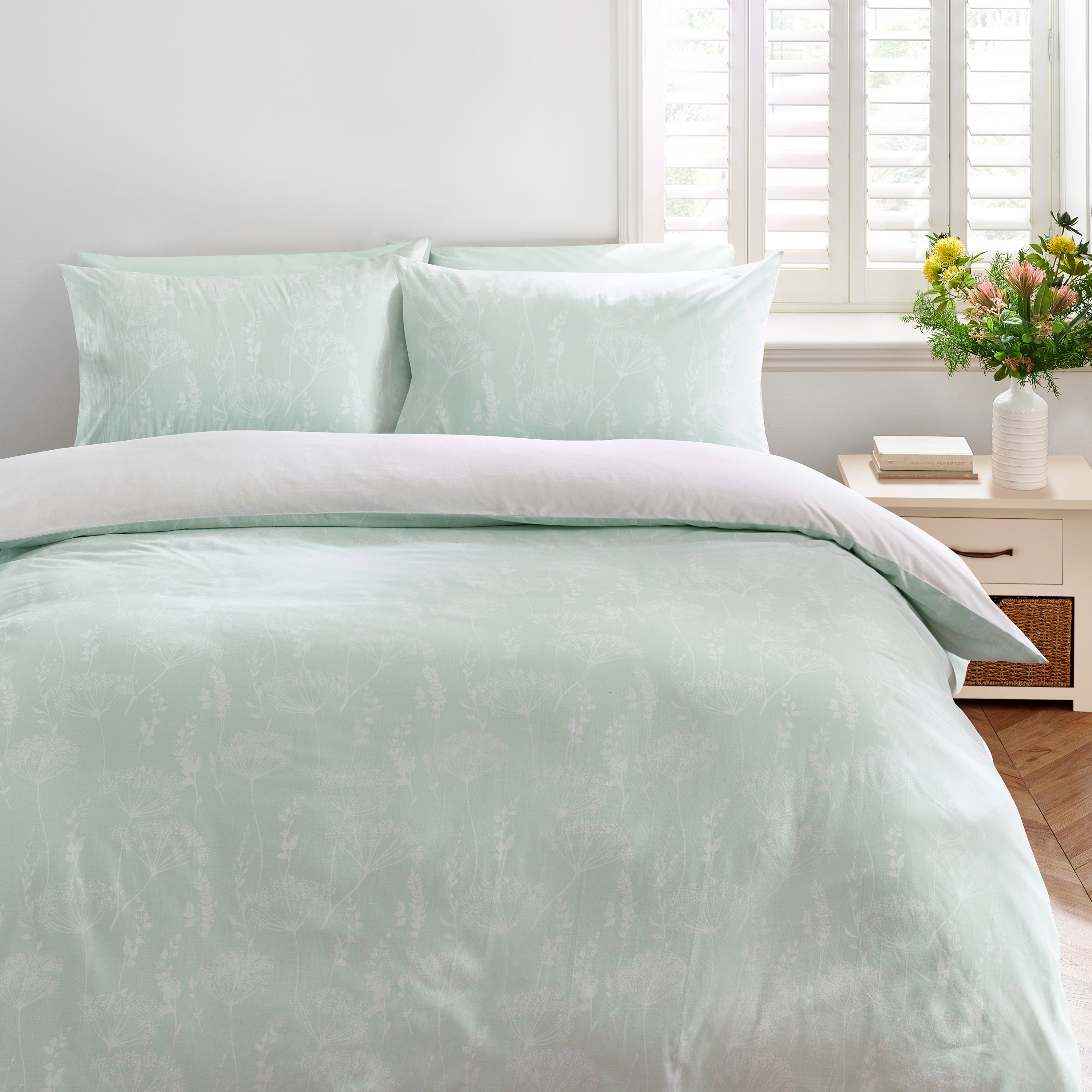 Meadowsweet Duvet Set - Multi by Catherine Lansfield