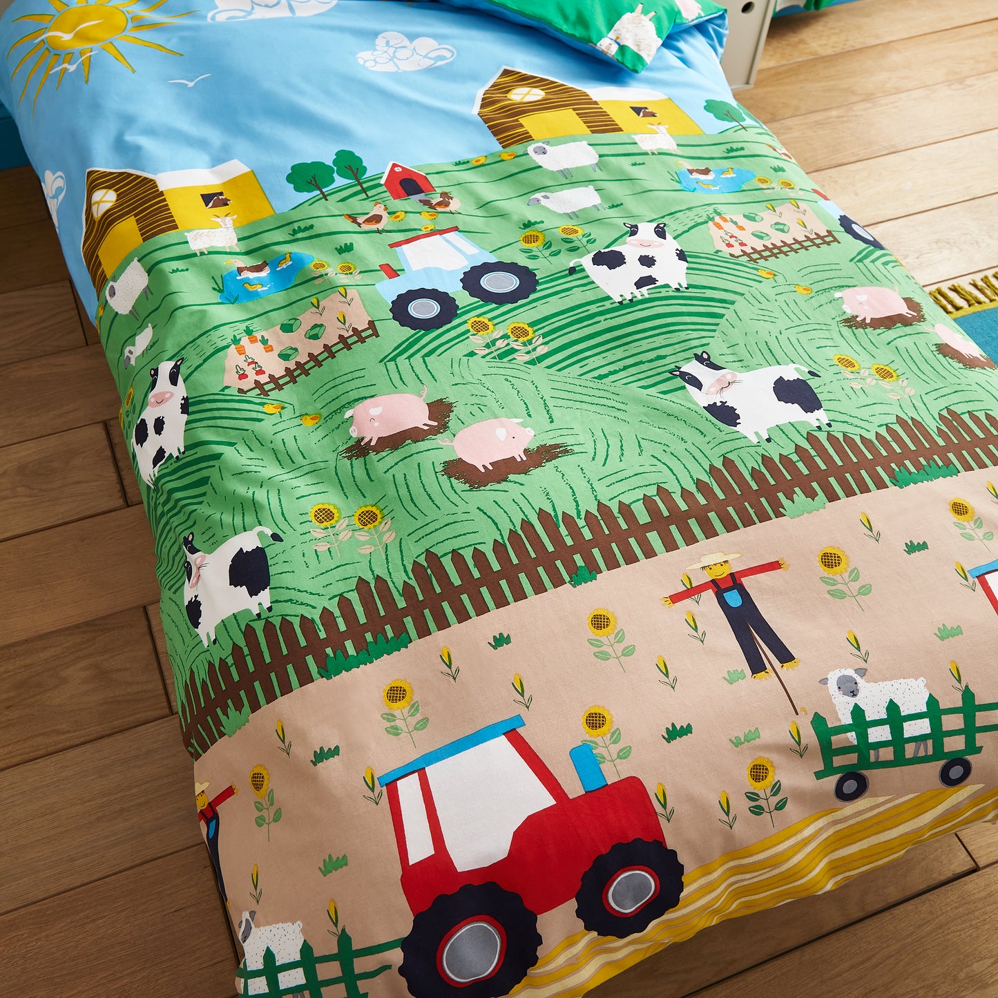 Farmyard Animals Reversible Duvet Sets