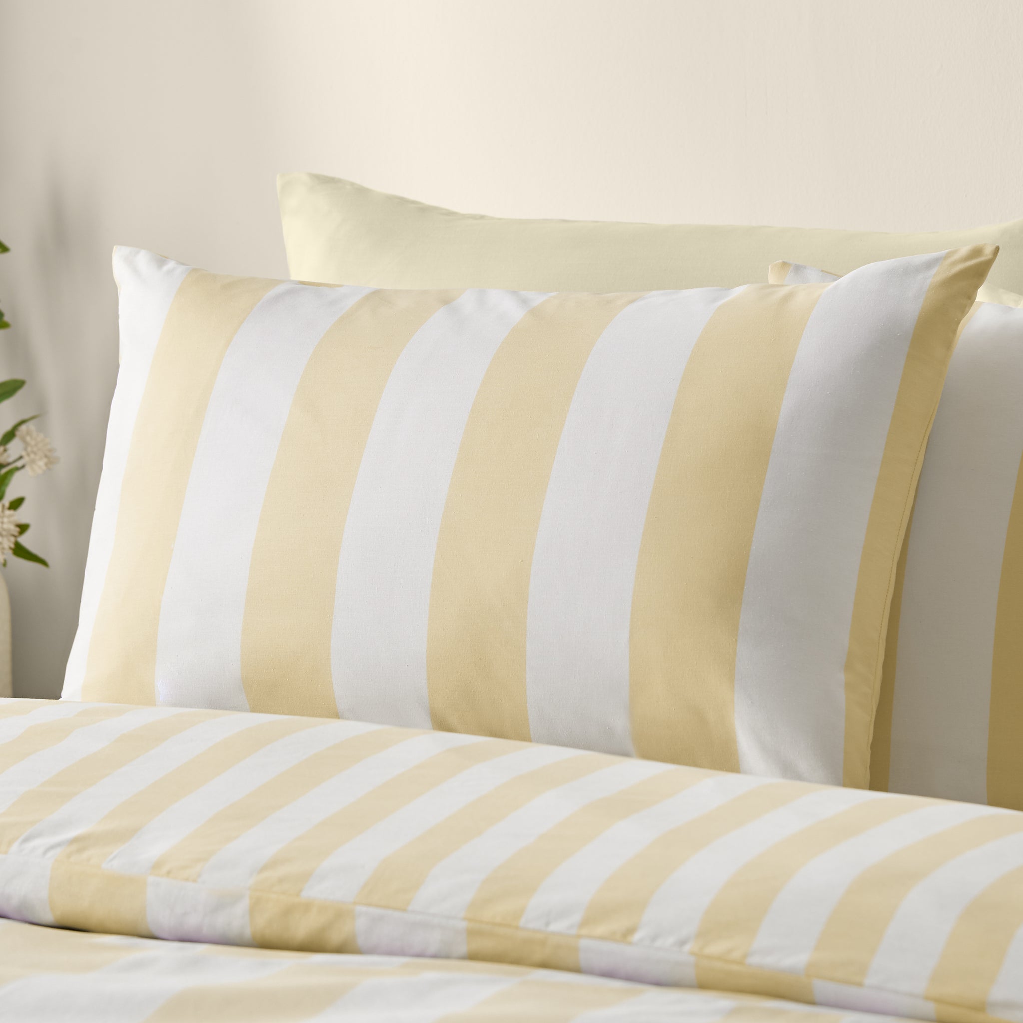 Cove Stripe Duvet Set - Yellow
