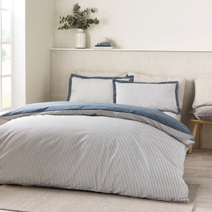 Oxford Pinstripe Duvet Set - Navy PRE-ORDER ARRIVING SOON !