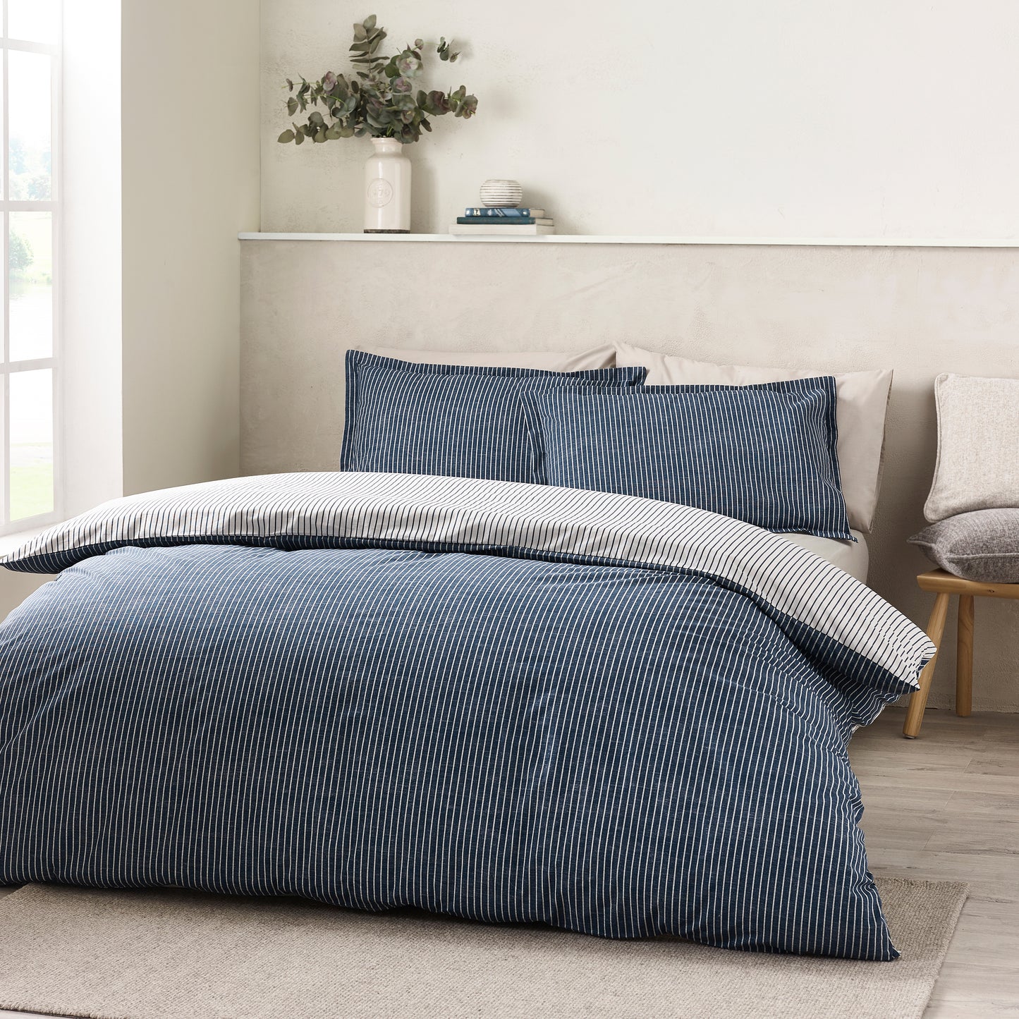 Oxford Pinstripe Duvet Set - Navy PRE-ORDER ARRIVING SOON !