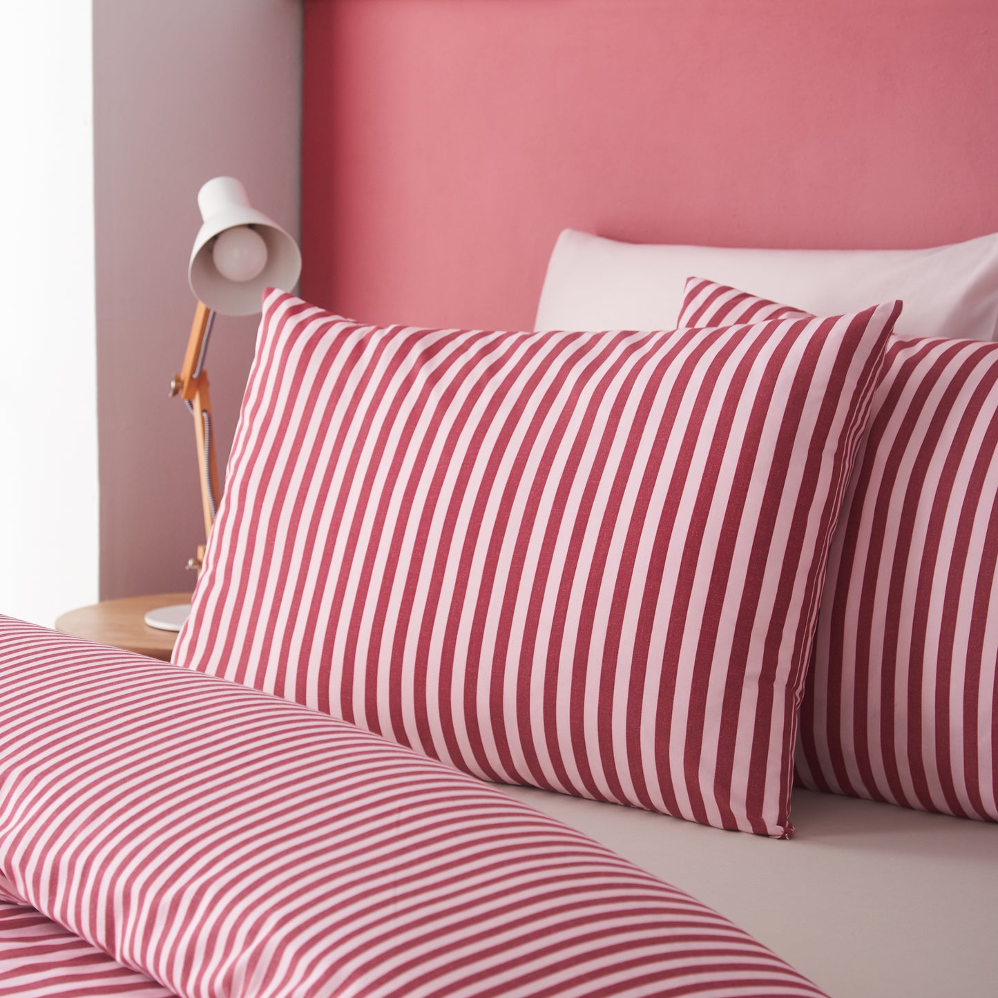 Epic Textured Stripe Duvet Set - Burgandy PRE-ORDER ARRIVING SOON !
