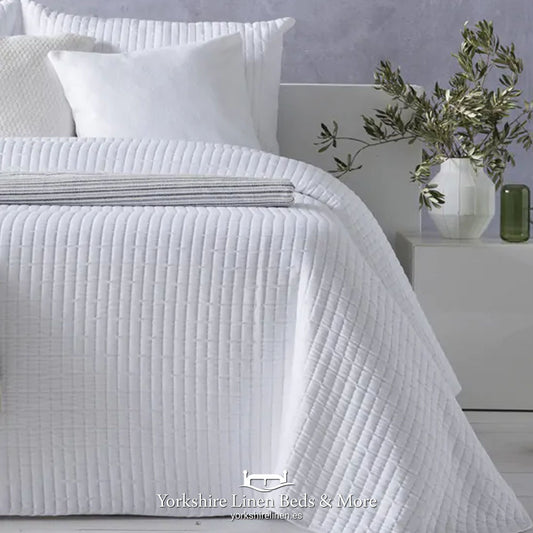 Agnes Lightweight Bedspread, White - Bedspreads & Throws - Yorkshire Linen Beds & More
