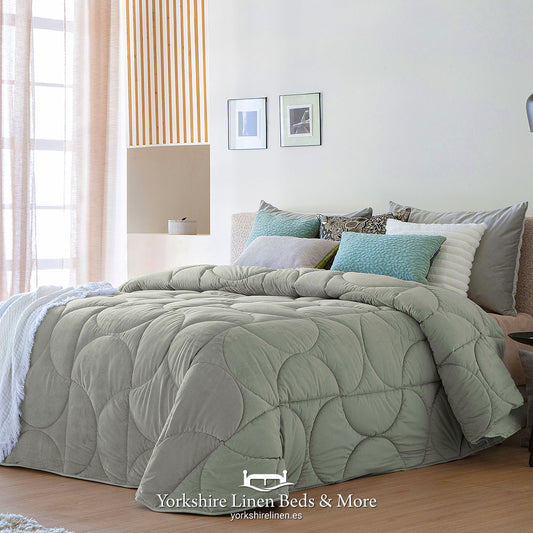 Arni Luxury Bedspread Grey