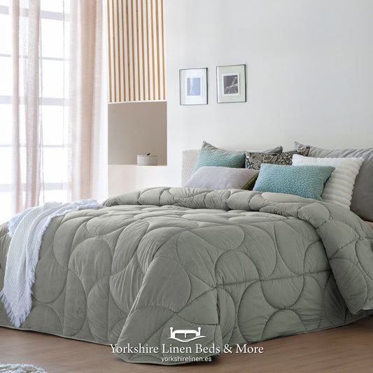 Arni Luxury Bedspread, Grey - Bedspreads & Throws - Yorkshire Linen Beds & More, Mijas Costa, Spain