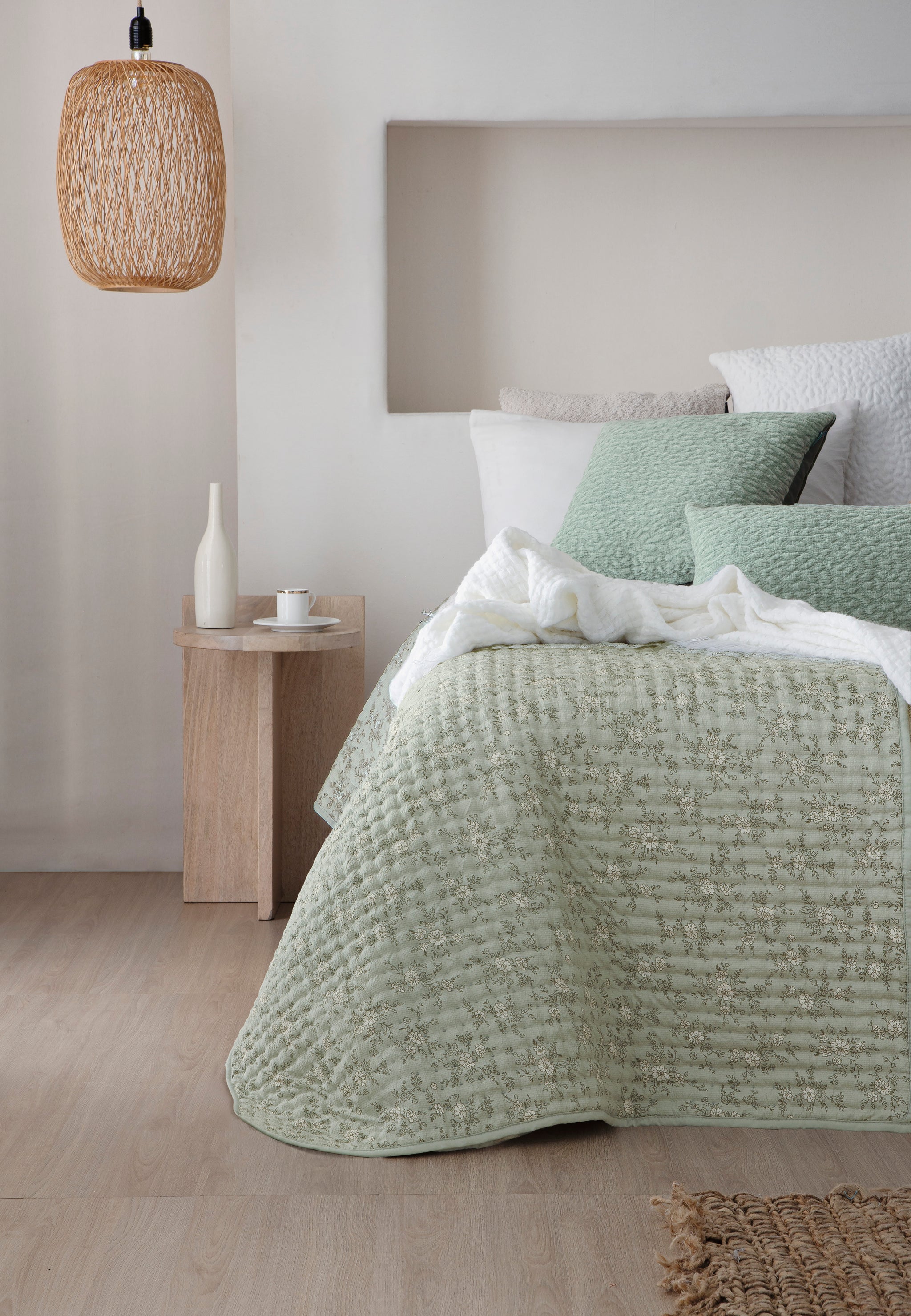 Melody Floral Bedspread - Green