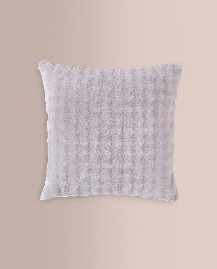 Icelandia Value Faux Fur Throws and Cushions, Silver