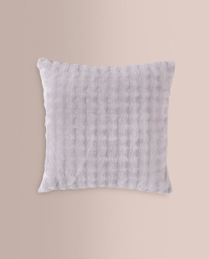 Icelandia Value Faux Fur Throws and Cushions, Silver