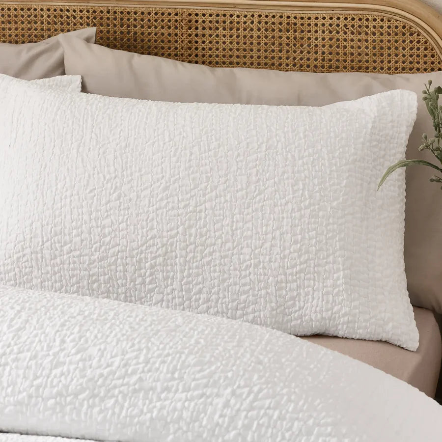 Crinkle Seersucker Duvet Set - White