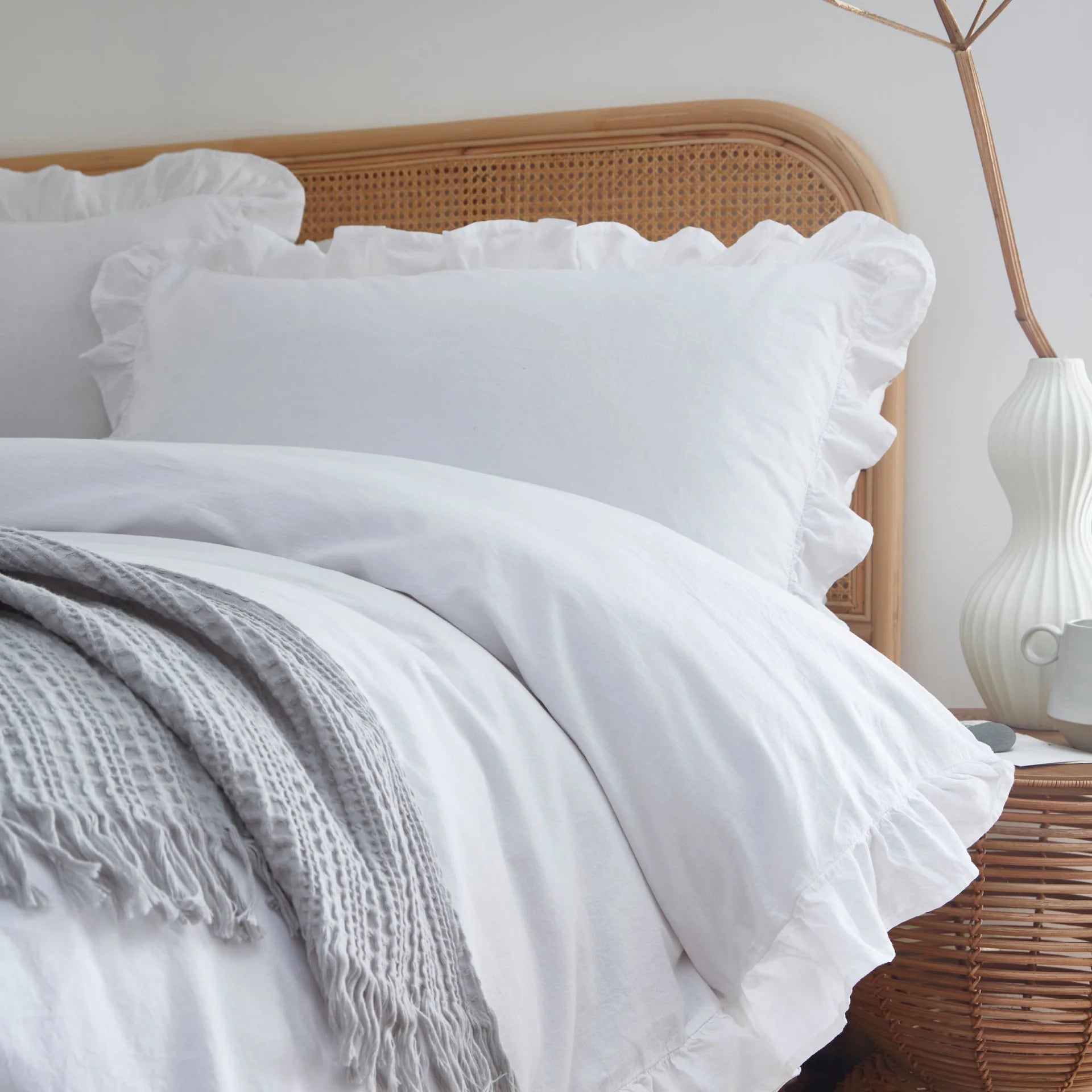 Cassie Frill 100 % Cotton White Duvet Set REDUCED TO CLEAR !