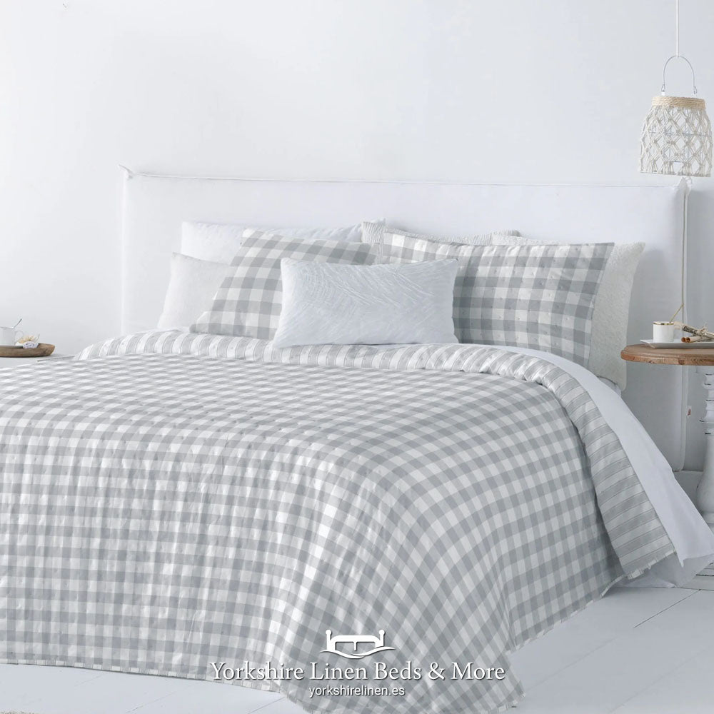 Checkers Reversible Bedspreads, Grey - Bedspreads & Runners - Yorkshire Linen Beds & More