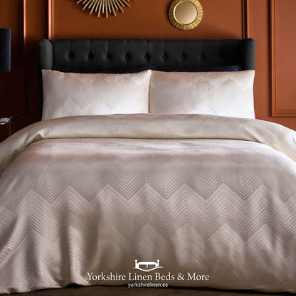 Cocktail Ivory Duvet Set