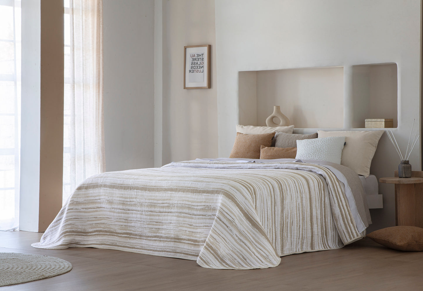 Elliott Jacquard Bedspread - Beige