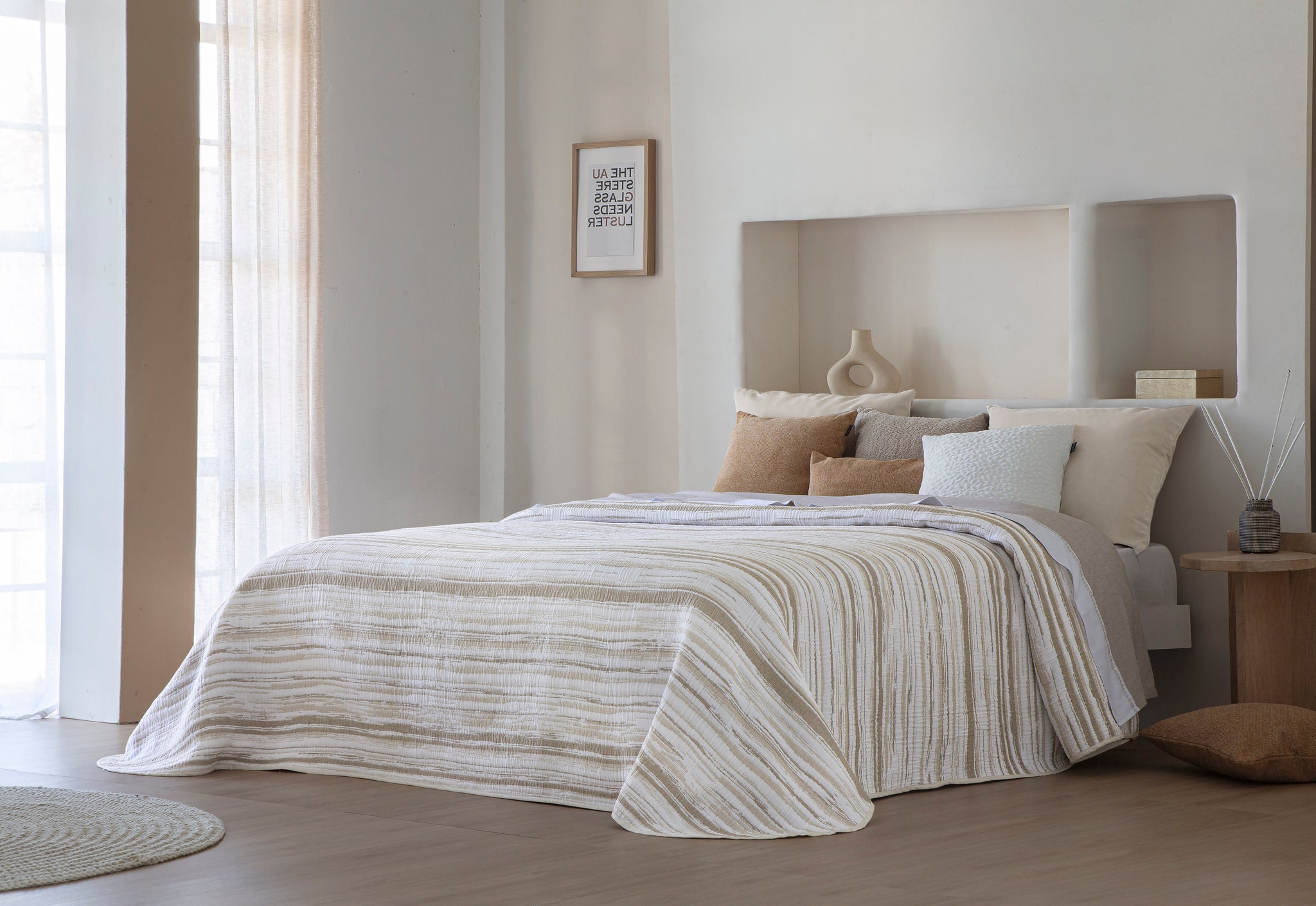 Elliott Jacquard Bedspread - Beige