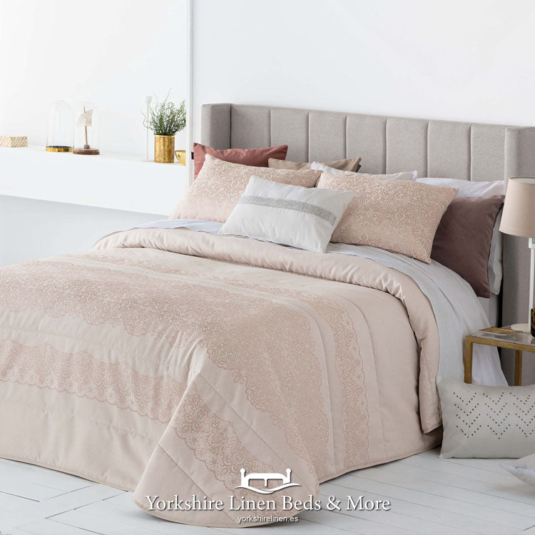 Dora Nude Bedspread - Yorkshire Linen Beds & More Fuengirola Marbella Spain P01