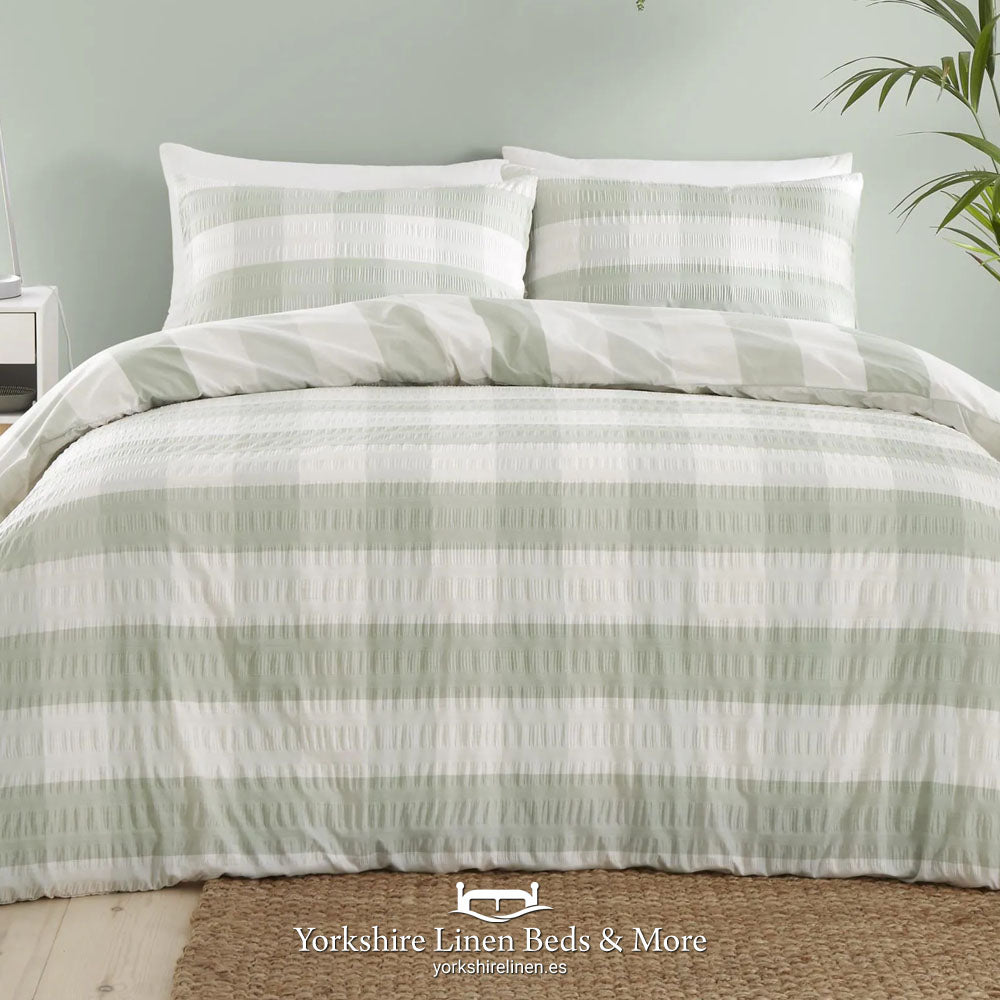 Gingham Check Seersucker Duvet Set, Green - Duvet Covers & Sets - Yorkshire Linen Beds & More