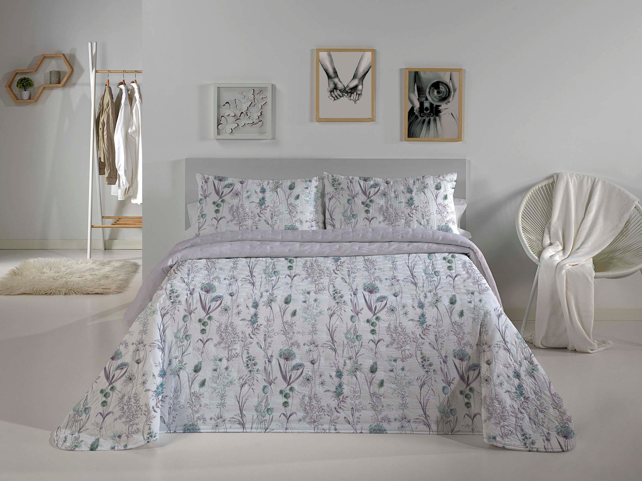 Hortensia Reversible Lightweight Bedspreads