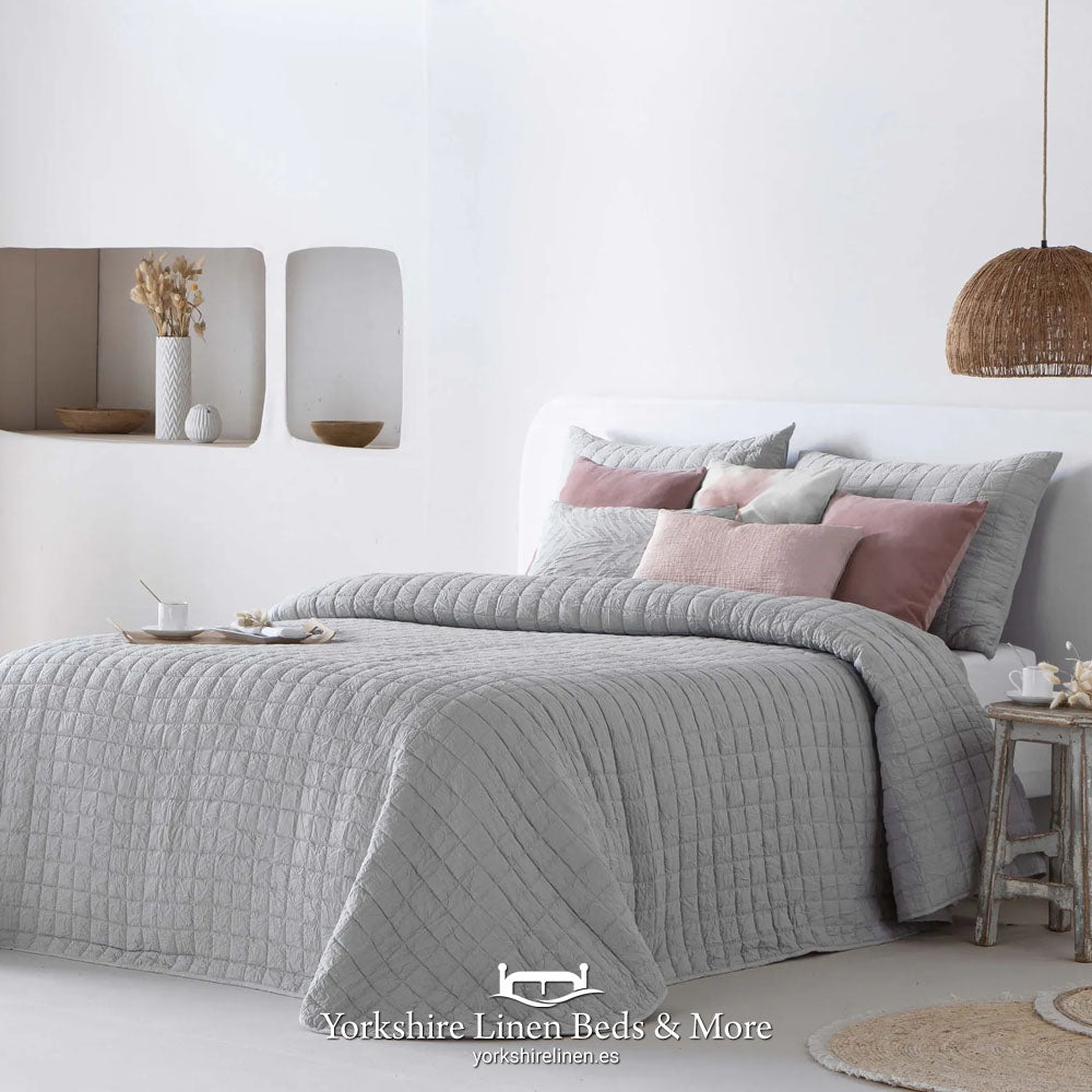 Lares Lightweight Bedspread, Silver - Bedspreads & Runners - Yorkshire Linen Beds & More