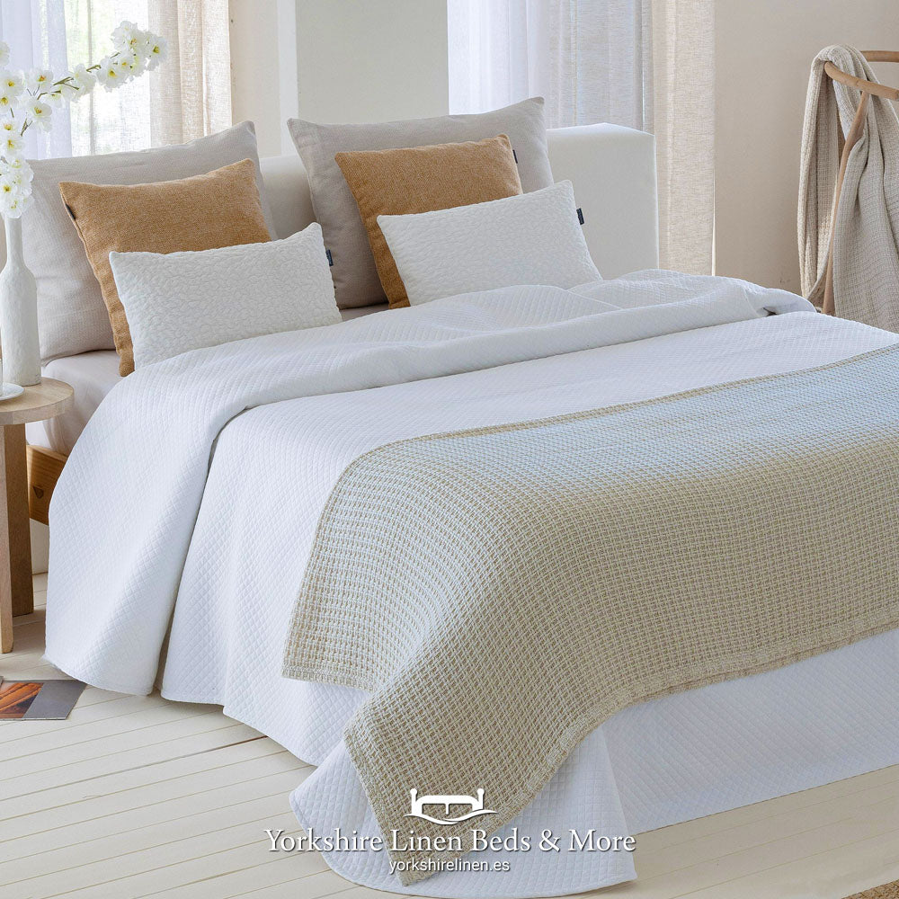 Lisbon Cotton Bed Runner & Cushions, Assorted Colours - Bed Runners - Yorkshire Linen Beds & More