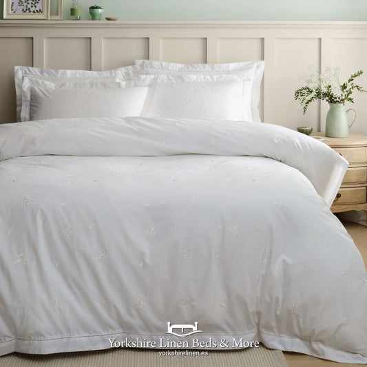 Lotta 200 Thread Count Cotton Duvet Set, White - Duvet Covers and Sets - Yorkshire Linen Beds & More, Mijas Costa