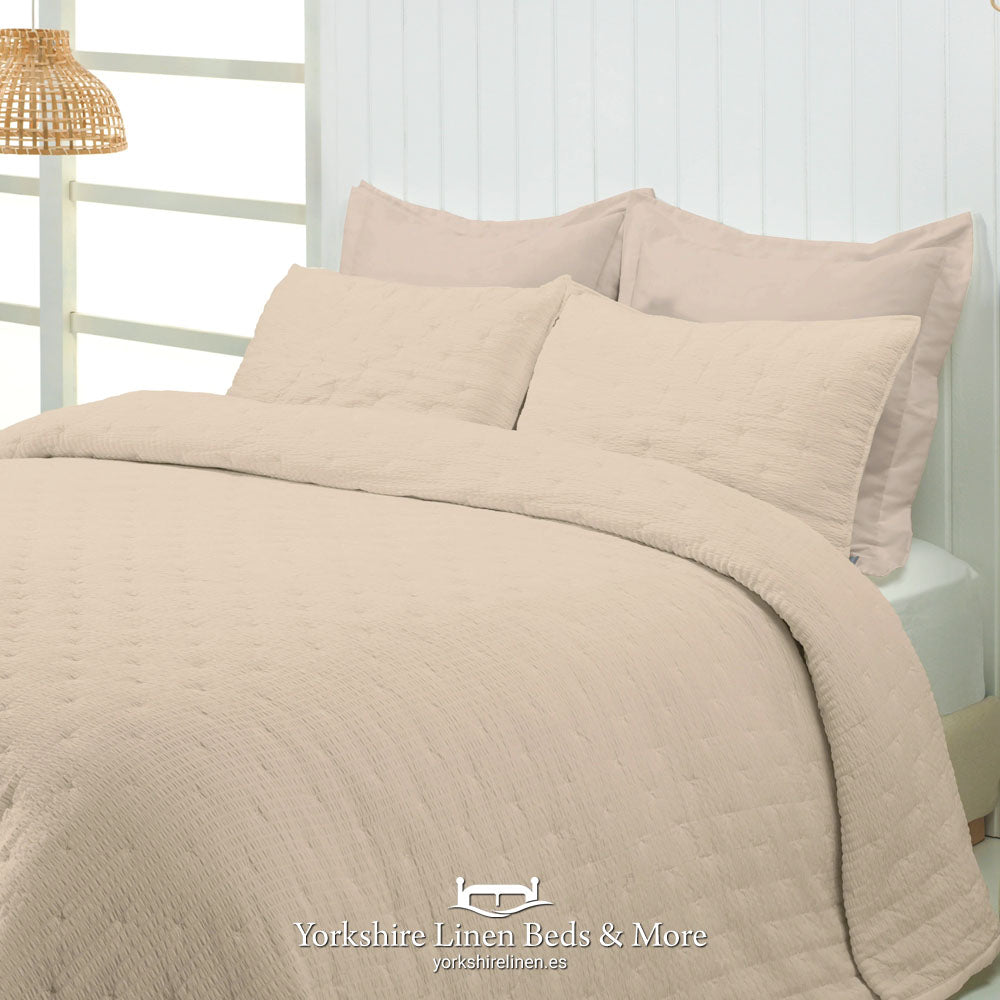 Maya Seersucker Style Bedspread- Beige
