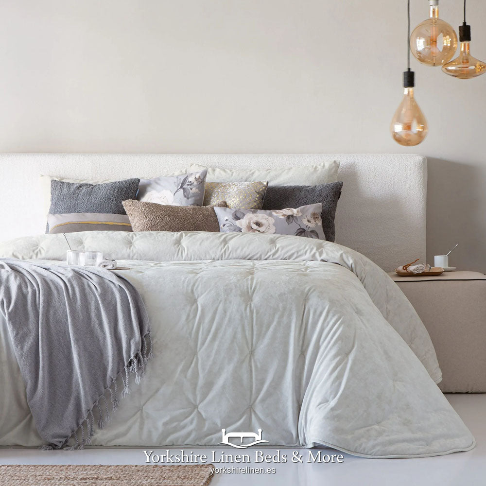 Mirabel Luxury Bedspread, Ivory - Bedspreads & Runners - Yorkshire Linen Beds & More