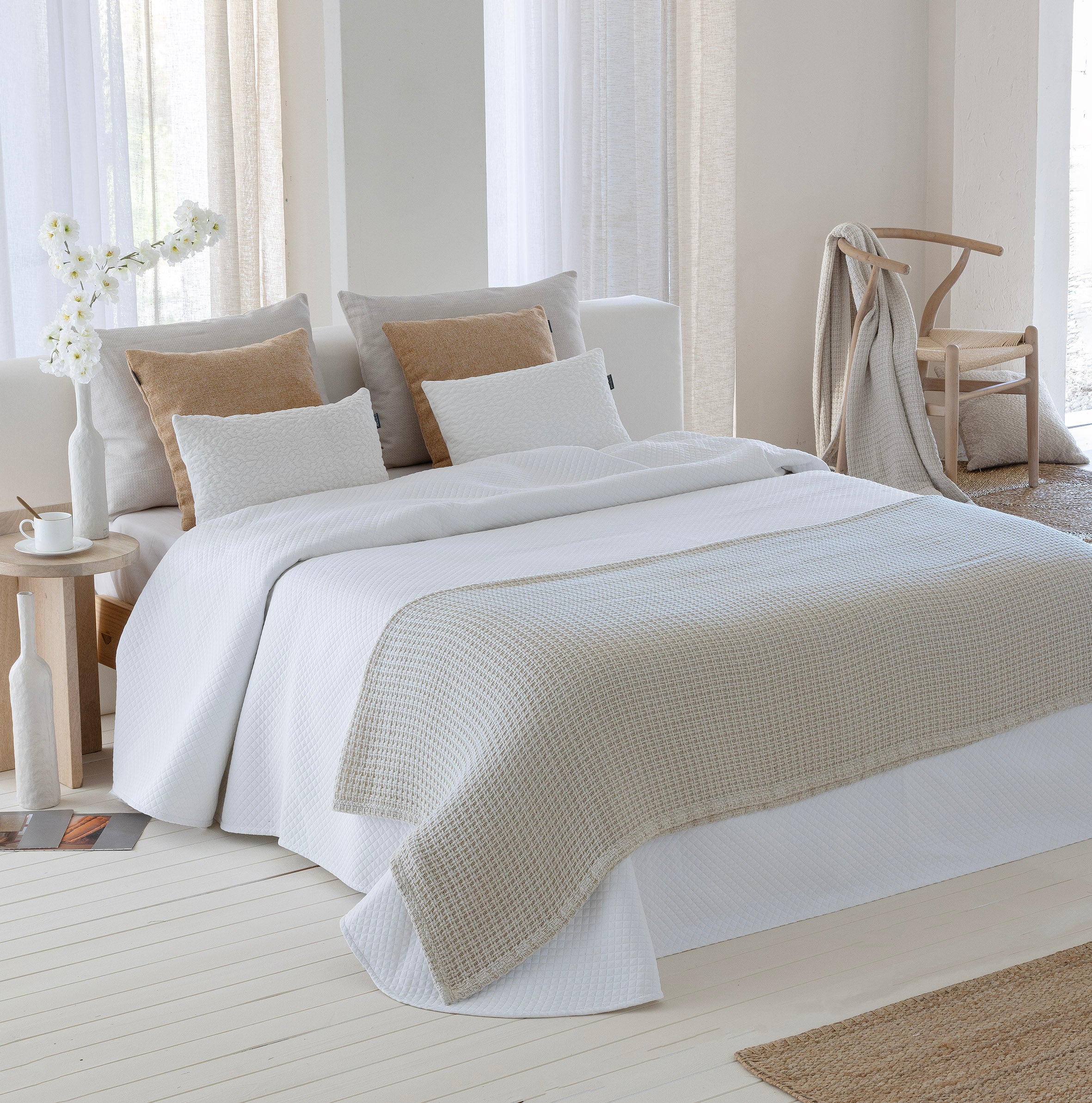 Lisbon Cotton Bed Runner & Cushions - Assorted Colours