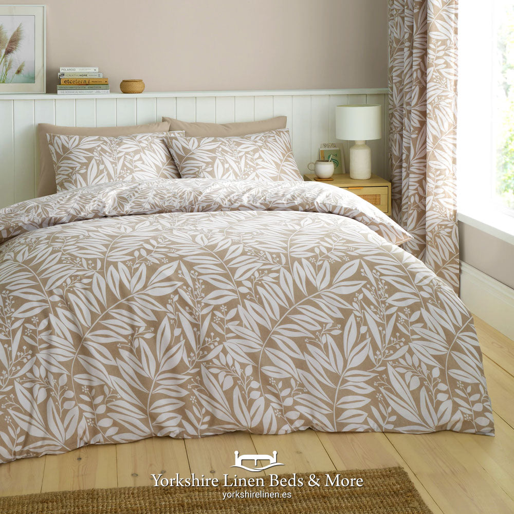 Sorrel Print Reversible Duvet Set, Natural - Duvet Covers and Sets - Yorkshire Linen Beds & More, Mijas Costa