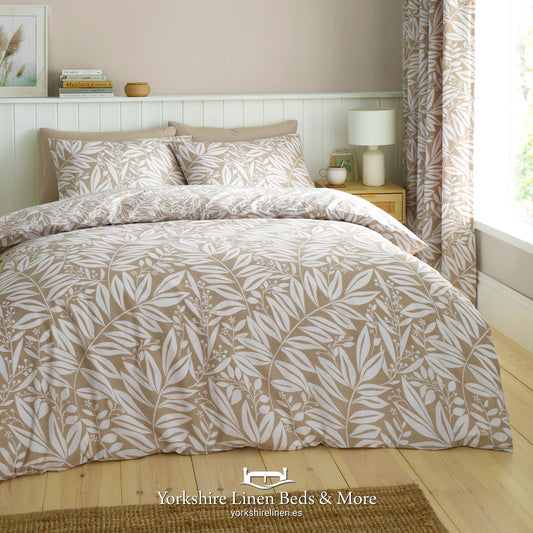 Sorrel Print Reversible Duvet Set, Natural - Duvet Covers and Sets - Yorkshire Linen Beds & More, Mijas Costa