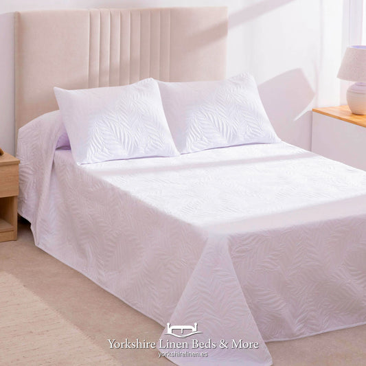 Special Offer Lightweight Bedspread Edna White