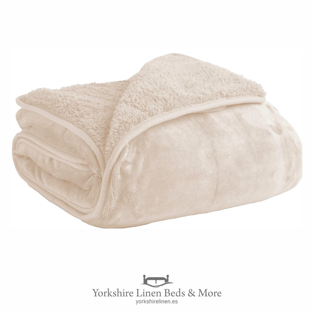 Value Supersoft Sherpa Fleece, Natural - Bedspreads, Throws & Runners - Yorkshire Linen Beds & More, Mijas, Spain