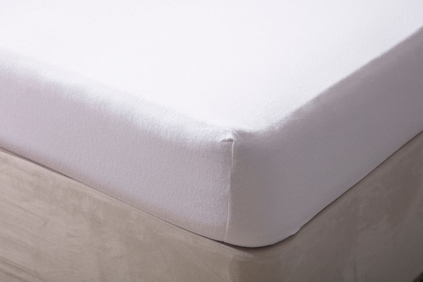 Brushed Cotton Fitted Sheets, White