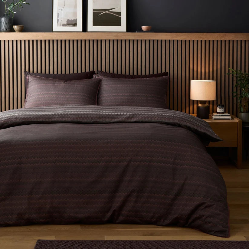 Chevron Line 100 % Cotton Sateen Duvet Set- Chocolate