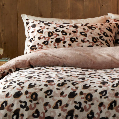 Cosy Leopard Duvet Cover