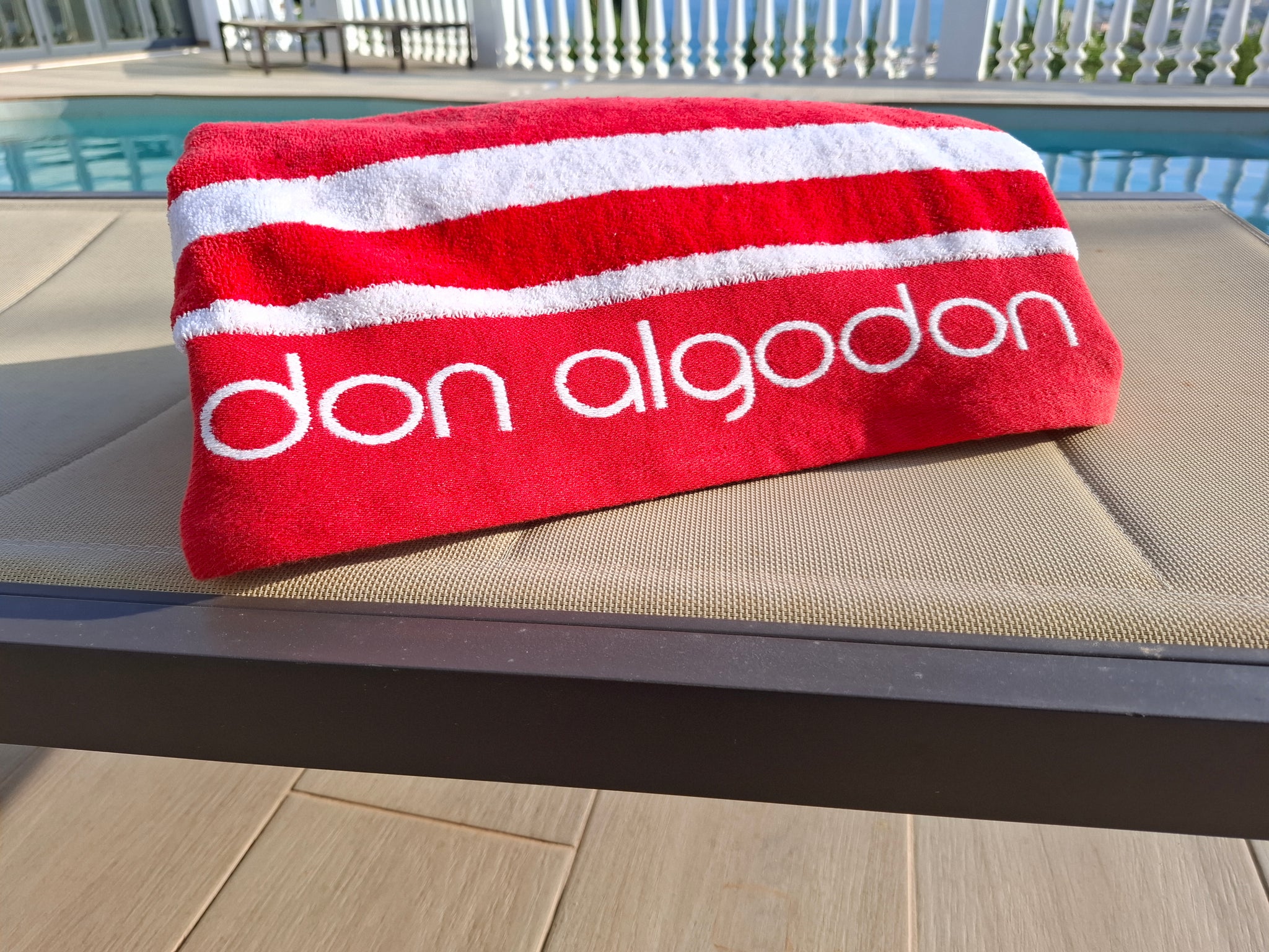 Don Algodon Luxury Beach Towels Red & White