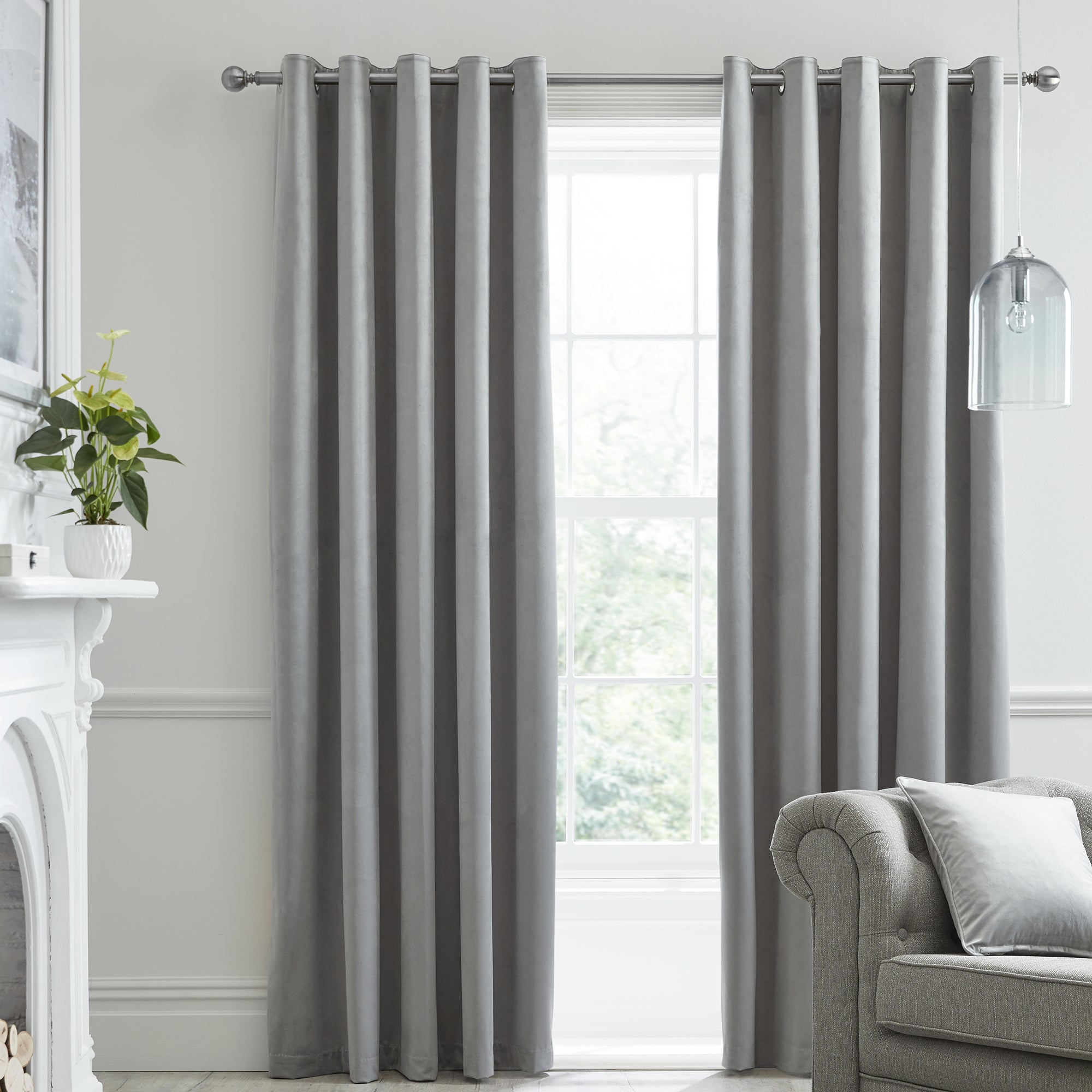 Montrose Black Out Curtains by Laurence Llewelyn- Bowen - Silver SALE